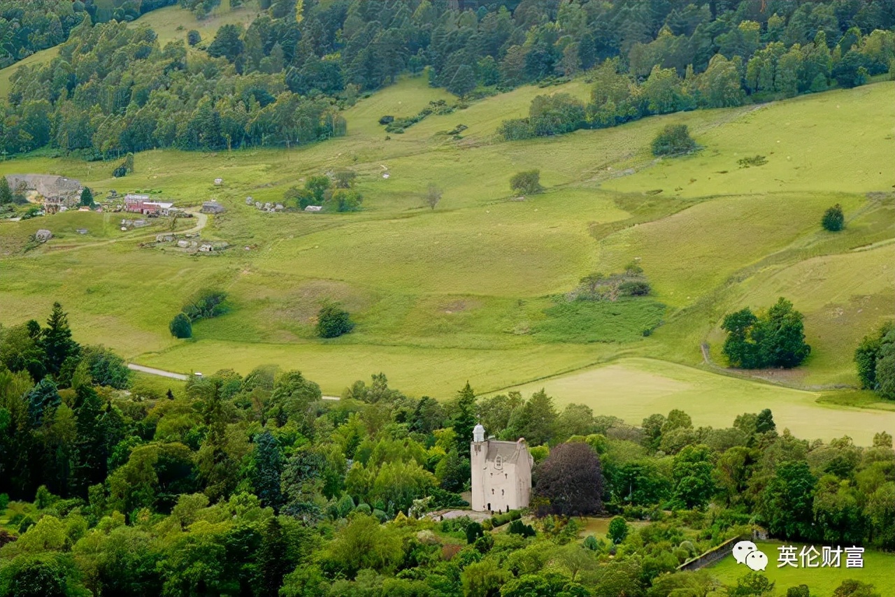 伦敦一套公寓价=万亩庄园,539年来首次出售,女王邻居.带森林河流