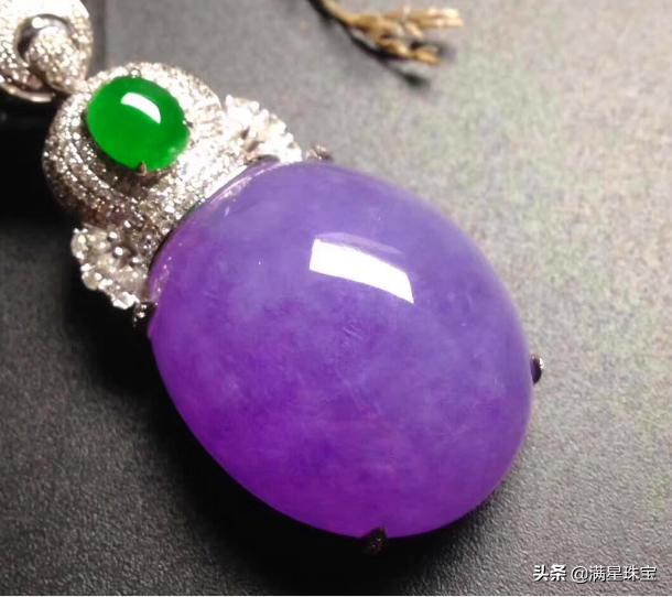 紫色翡翠的寓意什么,紫色翡翠寓意