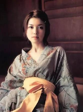 日本女人和中国女人差别在哪,日本女人和中国女人的对比