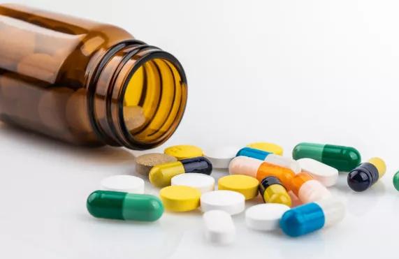 更年期激素治疗会致癌吗,更年期激素补充的利与弊