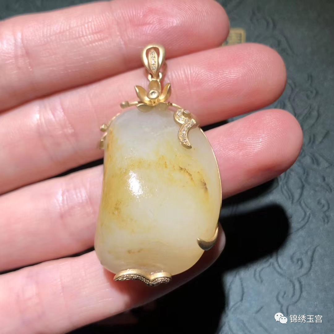 和田玉籽料裂纹颜色变深还是变淡,和田玉有裂纹怎么修复