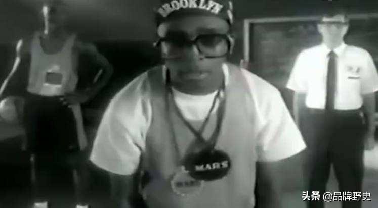 阿迪达斯阿尔法和nike对比,阿迪达斯和耐克哪一个比较好