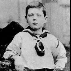 丘吉尔：我的每场考试都以失败告终，却因收集玩具士兵改变人生