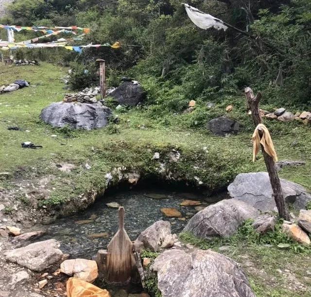 【走*藏西**】具有药用功效的波密温泉，有机会的话可去泡泡……