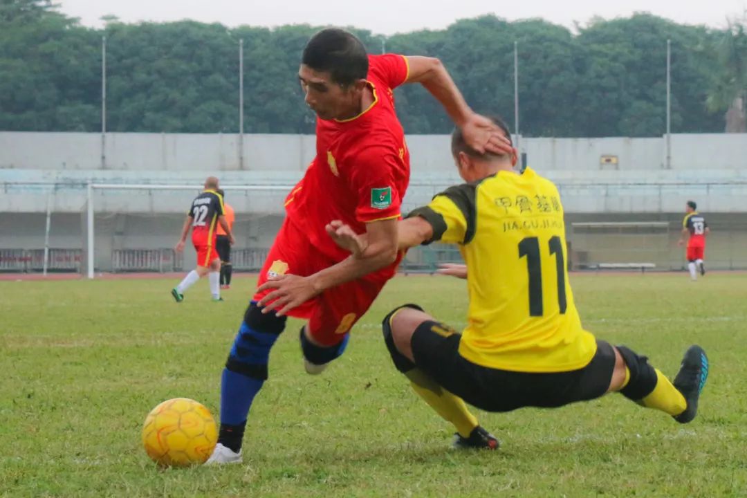 中山民间球王李雄文,中山球王的传说