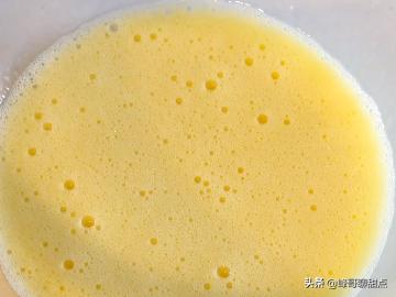 戚风无糖蛋糕烤箱做法,烘焙戚风蛋糕胚的制作方法