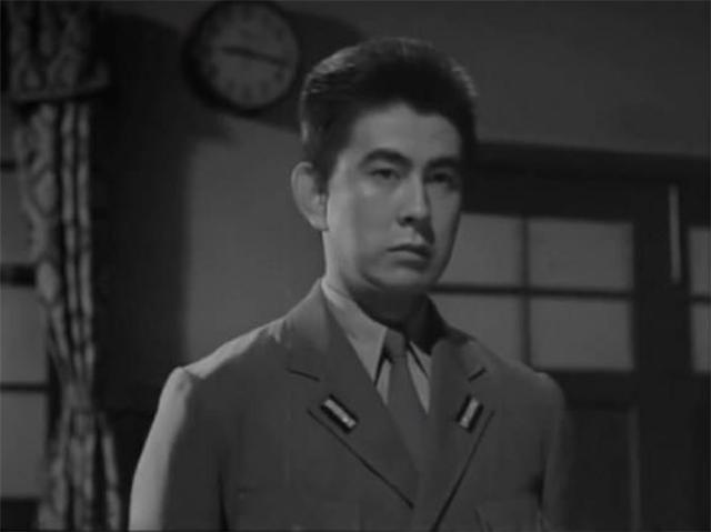 宇津井健和山口百惠视频,宇津井健血疑