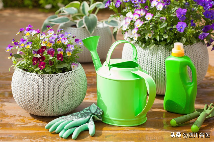 人民日报提示风险原文,人民日报提醒14种食品有毒