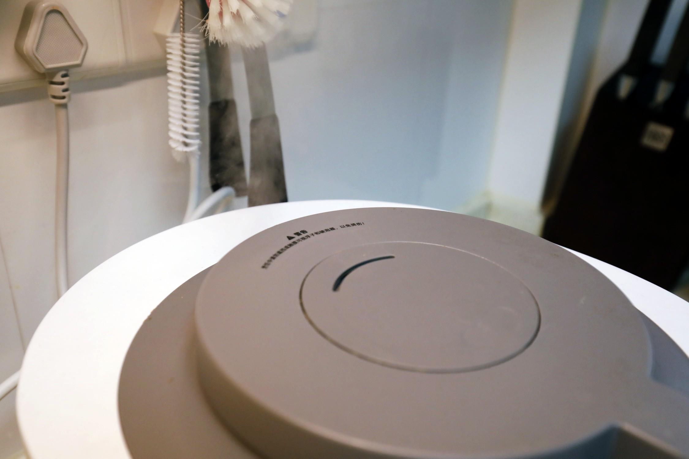 蒸煮两用电压力锅哪个牌子好,家用压力锅和微压锅哪个好