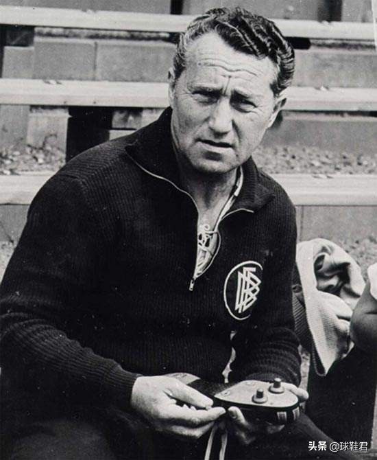 为什么说阿迪达斯和彪马是一家,阿迪达斯和彪马的历史渊源