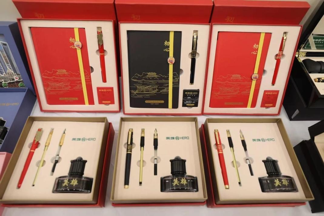 80年代英雄钢笔,老牌最好的英雄钢笔