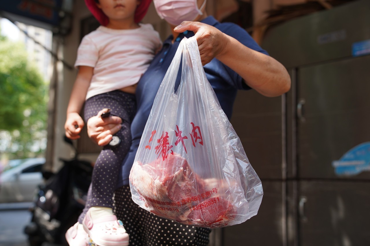 无锡“马大嫂”私藏小卖部!买到要偷着乐