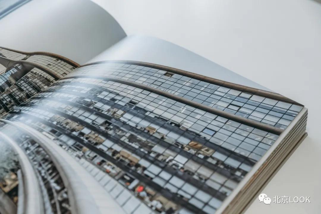 soho极简小办公室,soho北京总部设计