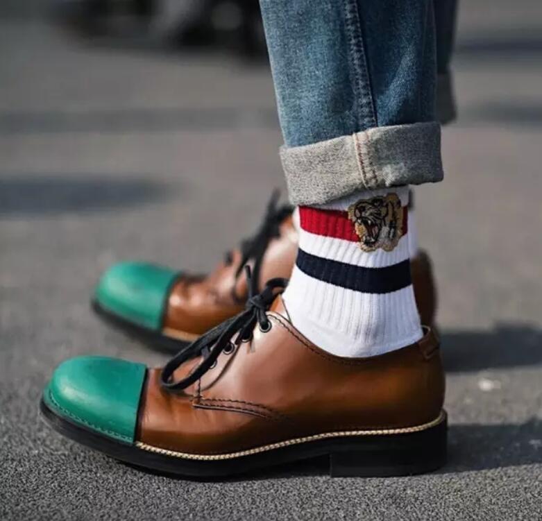 潮人教你正确卷裤脚,怎么卷起裤脚更时尚