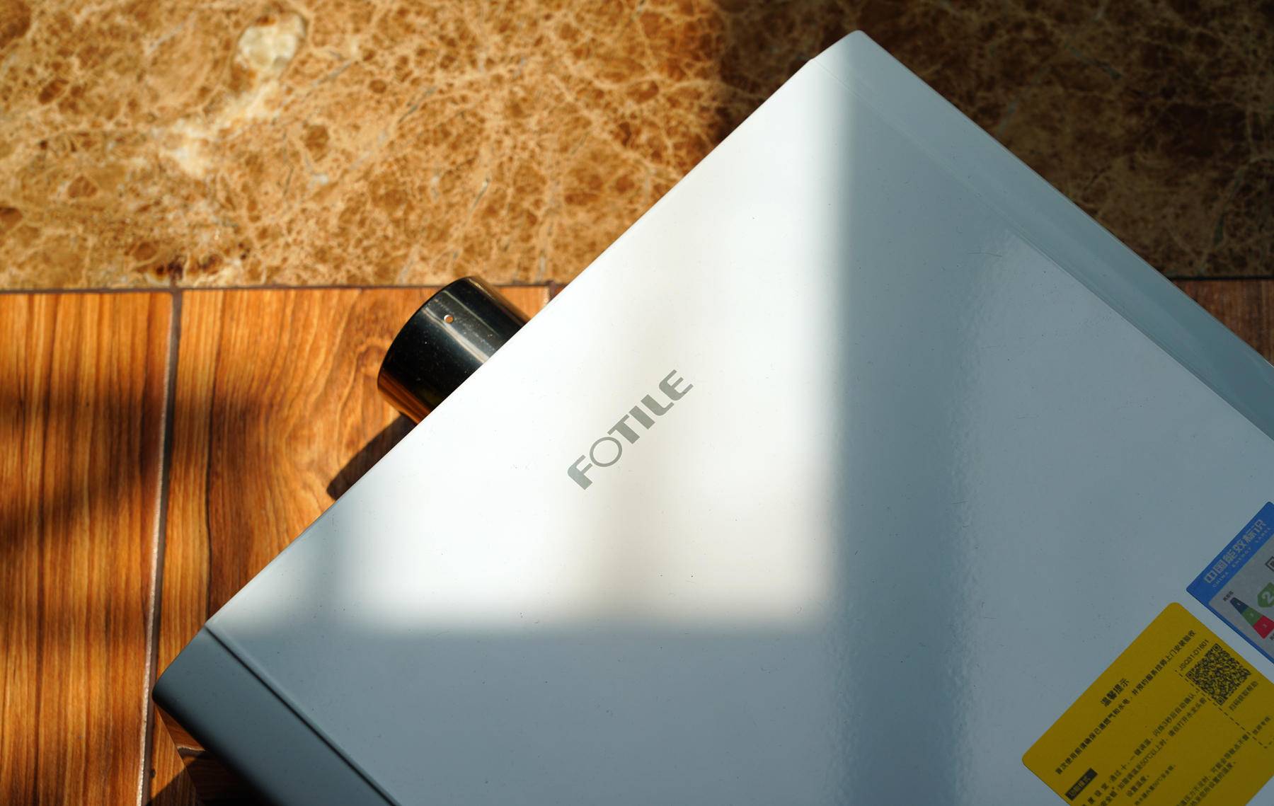 燃气热水器必须由燃气公司安装吗,燃气热水器13升和16升安装要求