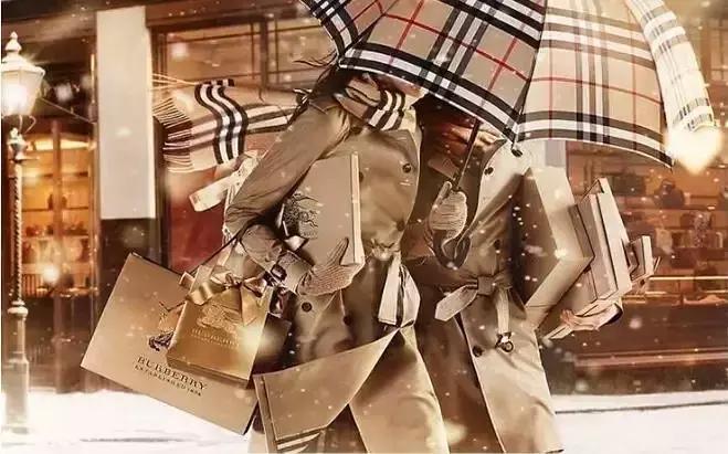 英国买burberry项链便宜多少,burberry在英国买会便宜一些