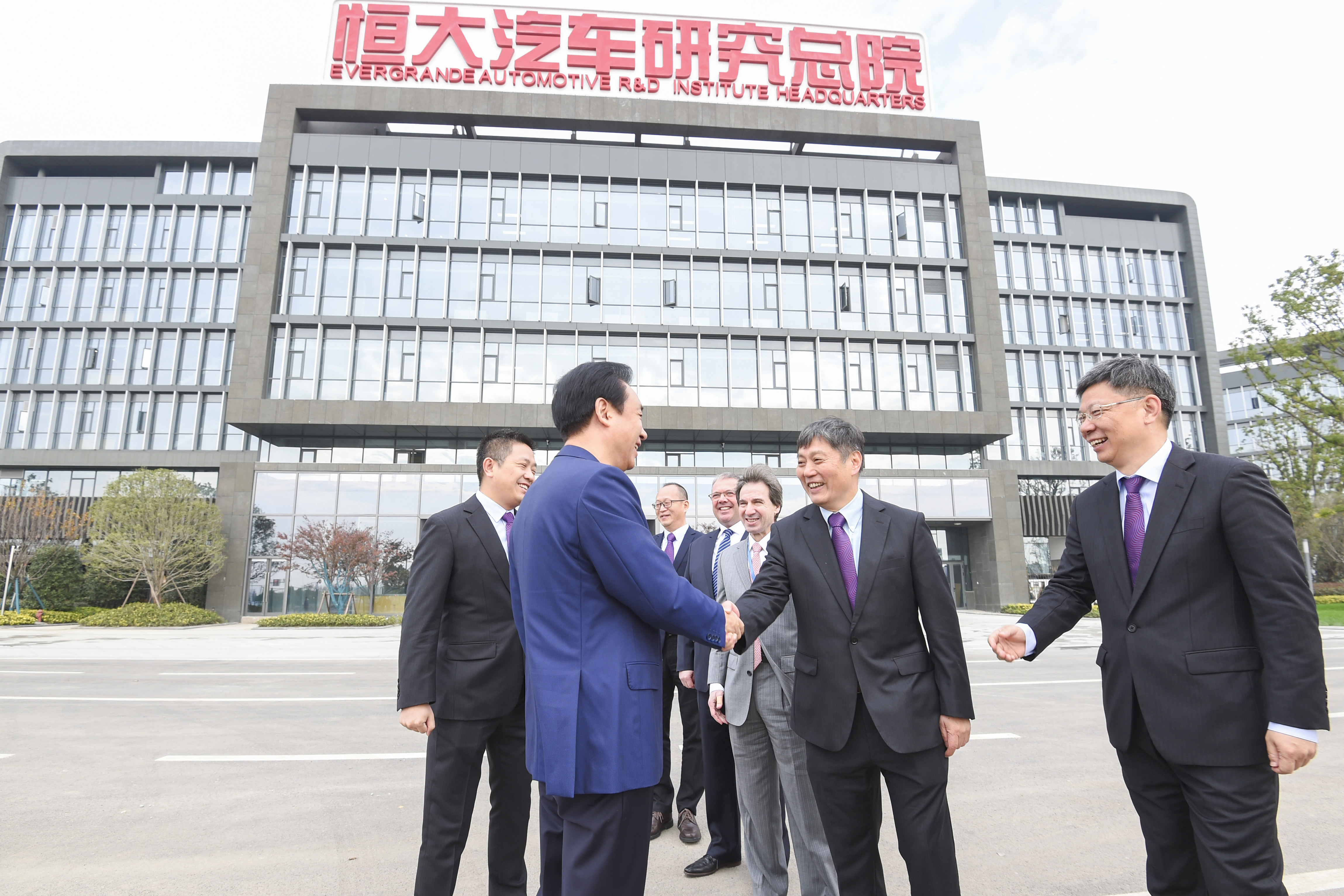 一穷二白如何逆袭创业,怎样从一穷二白翻身