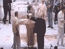 行为艺术家深度解析,行为艺术专家讲的什么