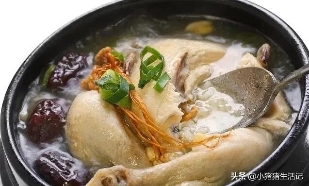 花胶煲鸡汤放什么药材,花胶煲鸡汤还可以放什么材料