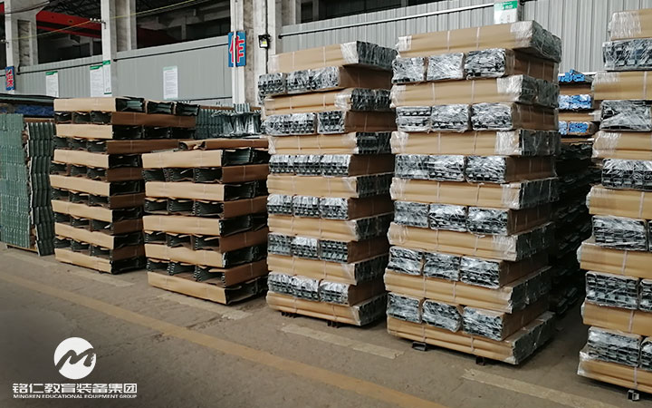 万万没想到湖南员工公寓床喷塑是这样的