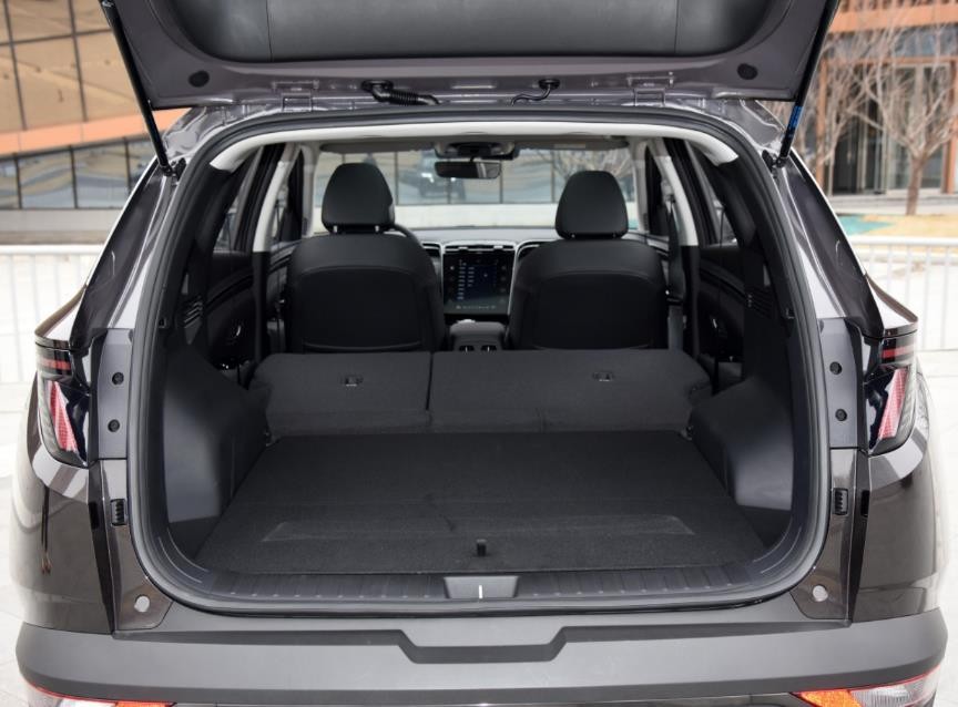 试驾第五代途胜l混动版,第五代途胜l的干式双离合怎么样