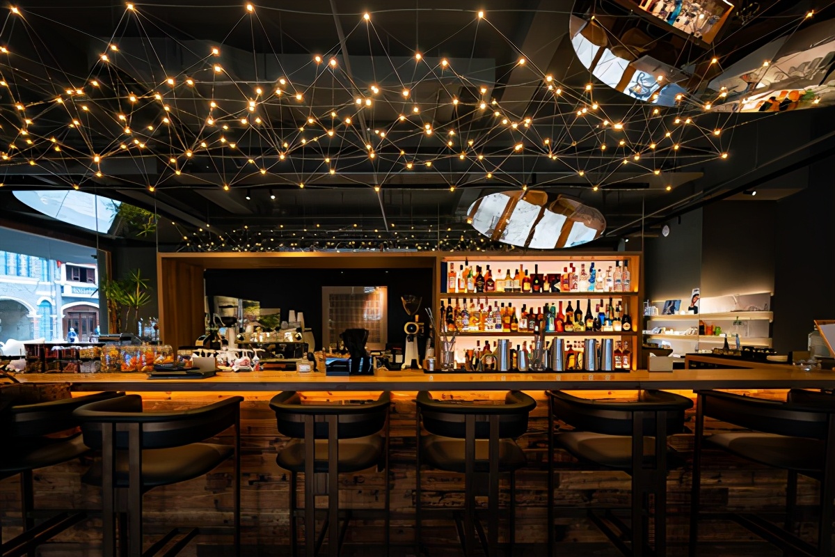 这条街为什么这么吸引人,这条街为啥突然火了