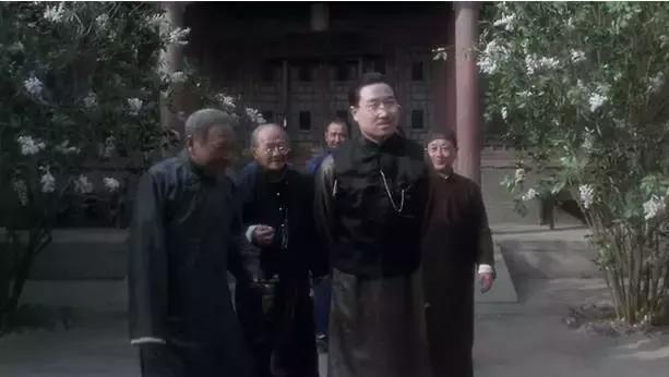 宋丹丹的前夫英达是少数民族吗,宋丹丹前夫英达