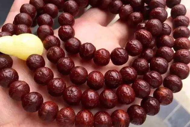 文玩手串怎么保养,玉石手串不佩戴时如何保养