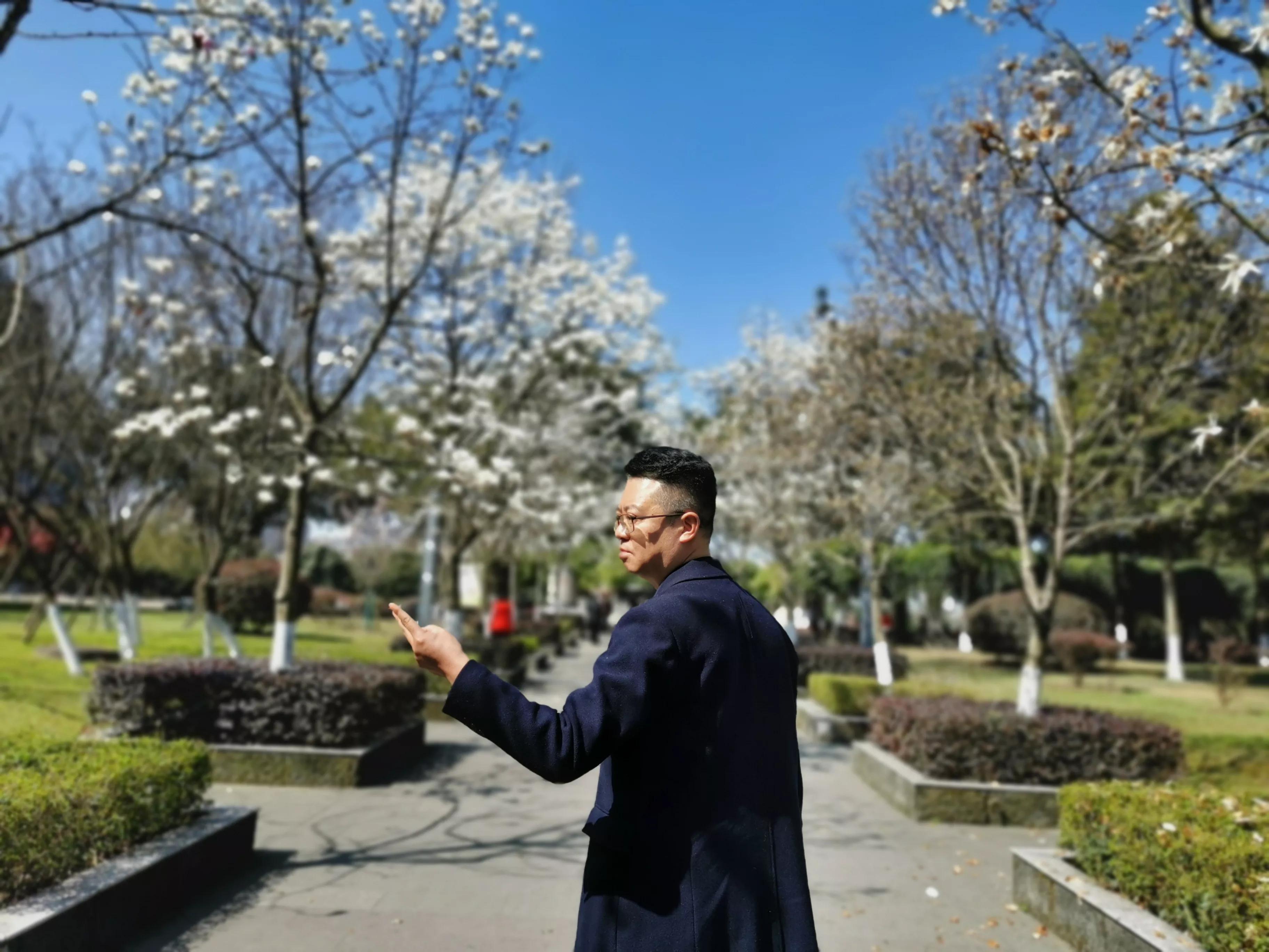 水都变成黄色了能用吗,怎么水都变清了