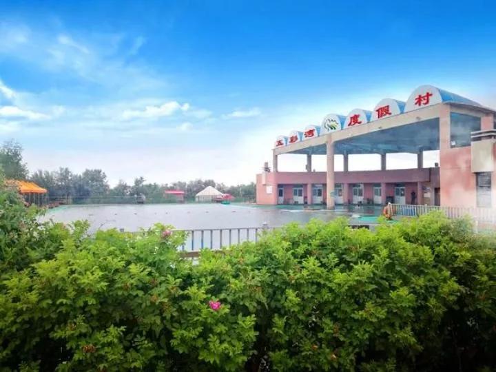 昌吉温泉推荐,打卡昌吉网红森林音乐喷泉