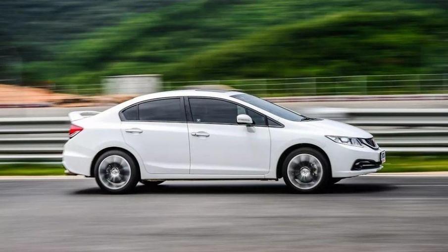 越开越值钱！这些神车二手卖得比新车还贵，你的座驾上榜了吗？