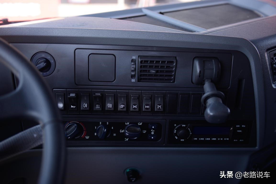 20款红岩金刚m500,上汽红岩金刚m500什么配置