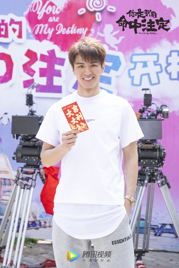 坦诚夫妇甜还是心仪夫妇甜,坦诚夫妇最近的消息