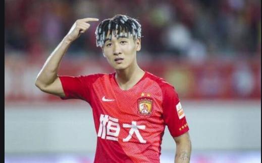 评价足球黄健翔,黄健翔评韦世豪踢断孙兴慜的腿