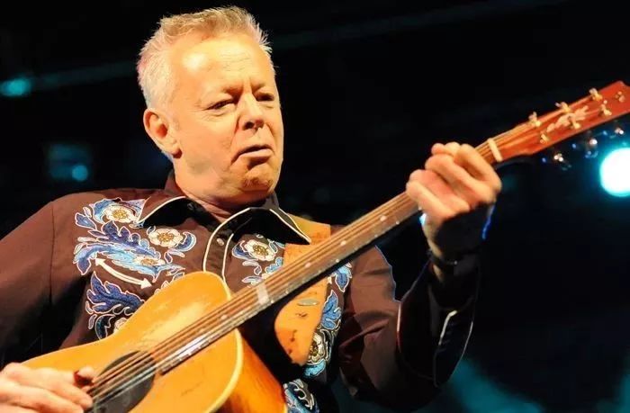 吉他一弦打品怎么解决,吉他打品怎么弄