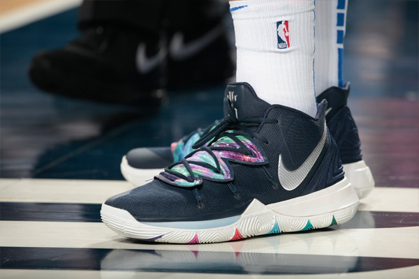 今日nba战靴,保罗加索尔战靴