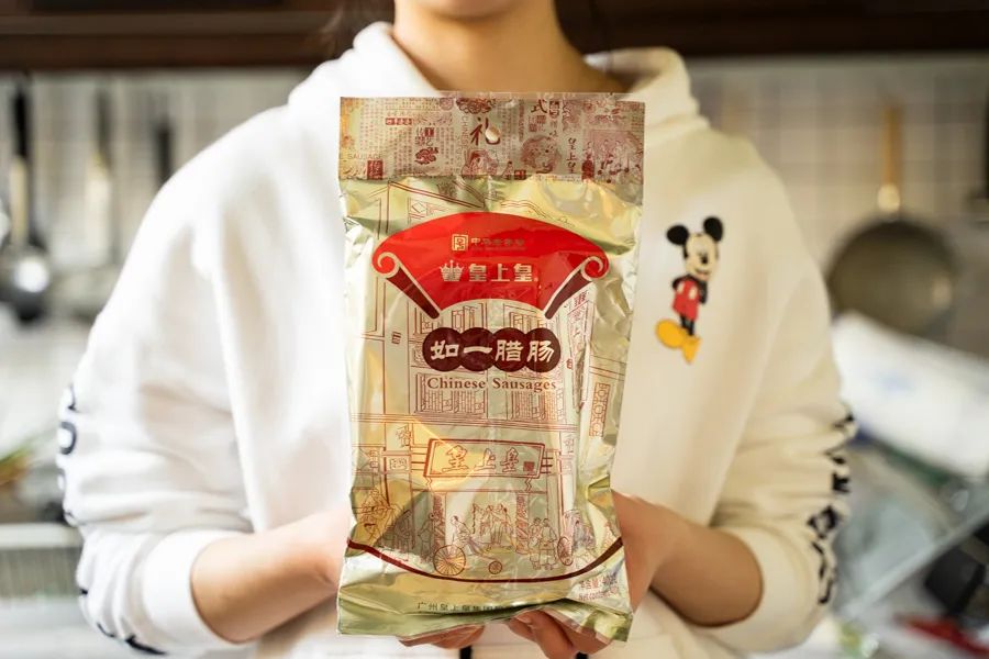 被薇娅直播间榨干零食预算后，写出了这篇测评报告（上）