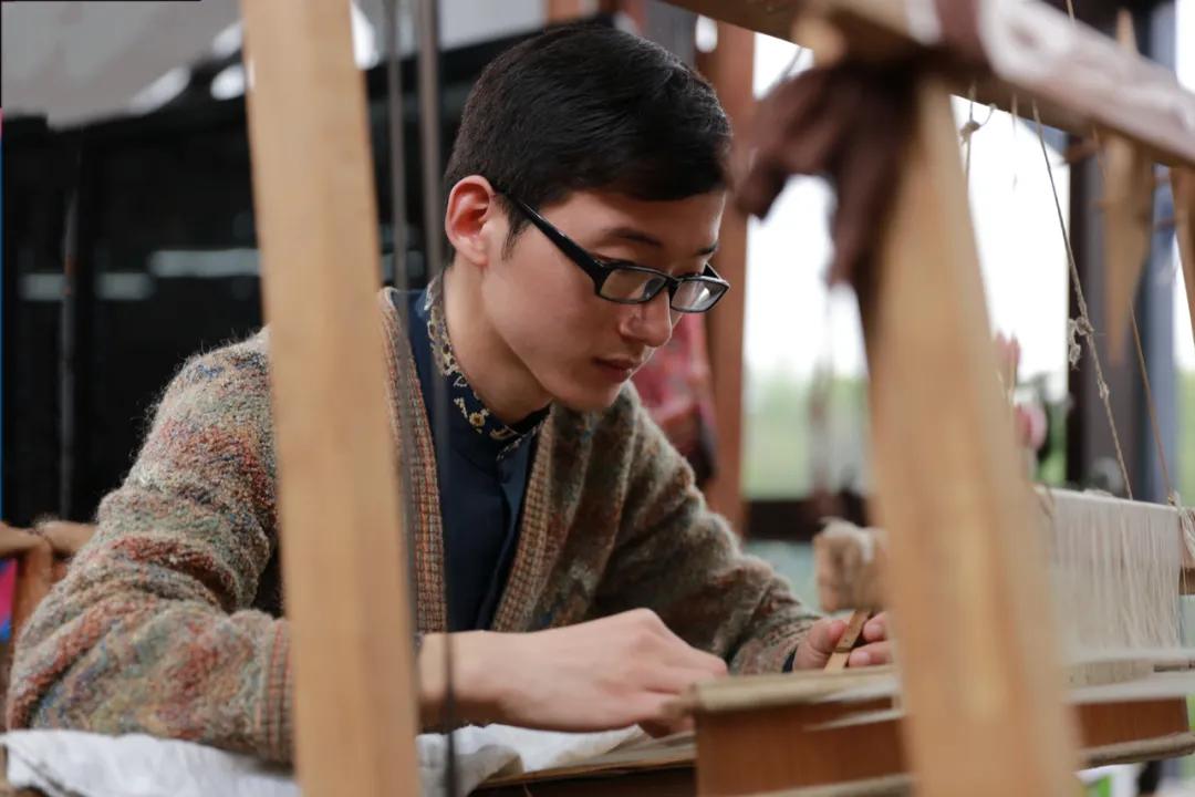 传统工艺中国非物质文化遗产缂丝,民间传统技艺缂丝