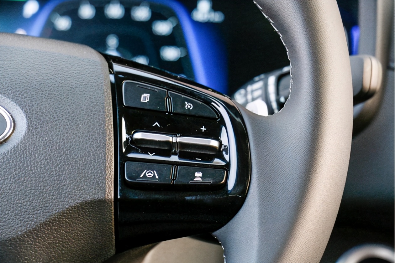 北京现代新款ix35用车感受,现代ix35用车视频