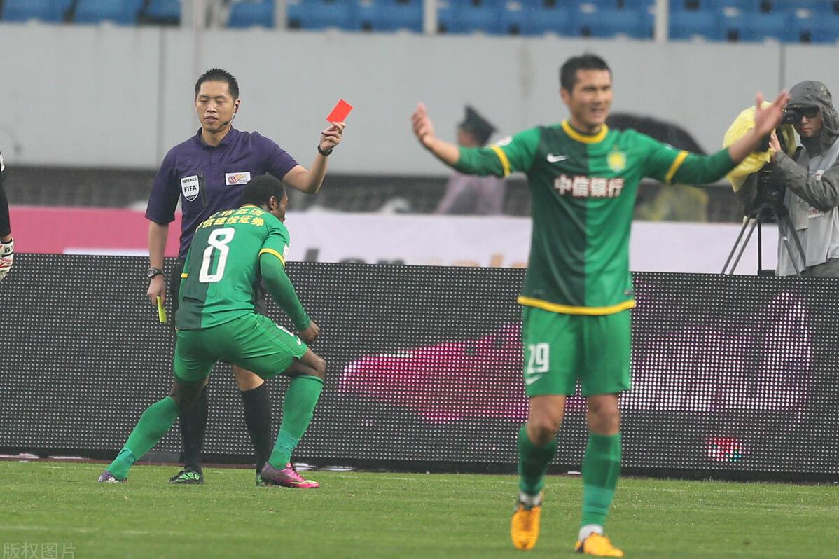 两人晋升总监,中超所有主裁判名单