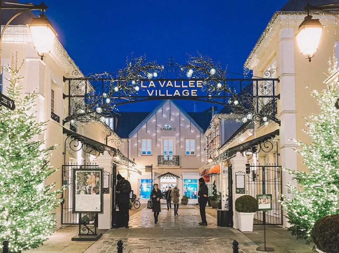 巴黎最近的赛程,法国巴黎一天攻略