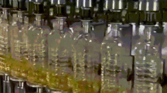 食用油是怎么榨出来的,食用油怎么压榨出来的