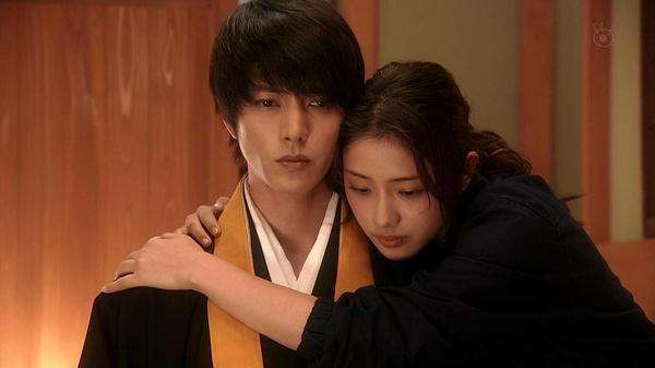 日本明治大学留学申请,日本大学介绍明治大学