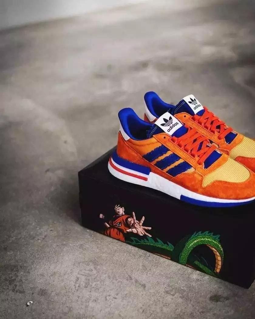 炒鞋热刚过，炒盲盒来了，下一步该去闲鱼上收手办吗？