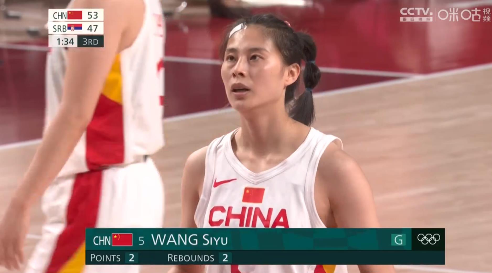 中国女篮载入史册的惊天大逆转,中国女篮三分雨狂轰乱炸