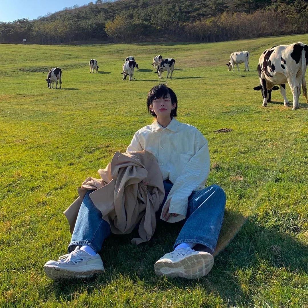 ins韩国温柔穿搭冬季裤子,韩国ins风穿搭女生高级感