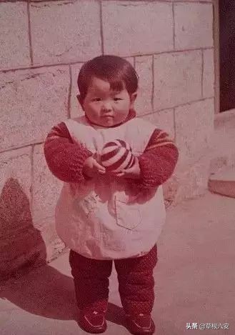 泪目的照片图片,泪目老人图片