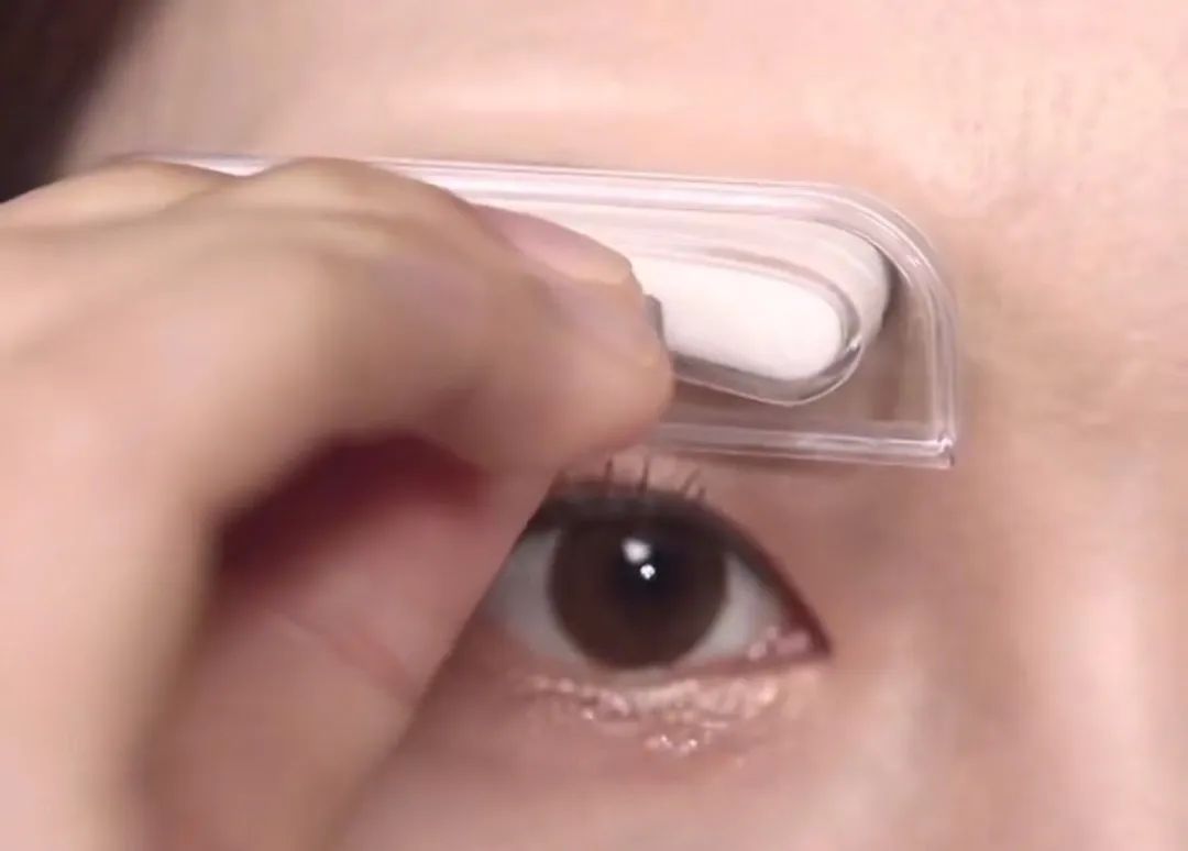 景甜眉毛属于什么眉形,景甜粗眉跟细眉的区别