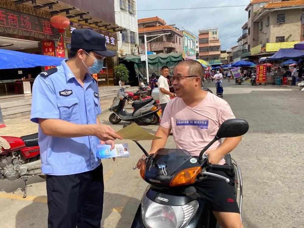 戳戳戳,这群人在惠东挨家挨户、街头摆摊,只为了……