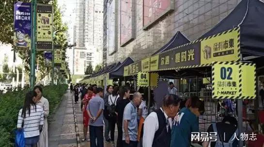 一个人出去有点无聊,一个人出去玩无聊吗